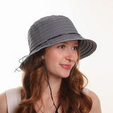 Foldable and malleable hat