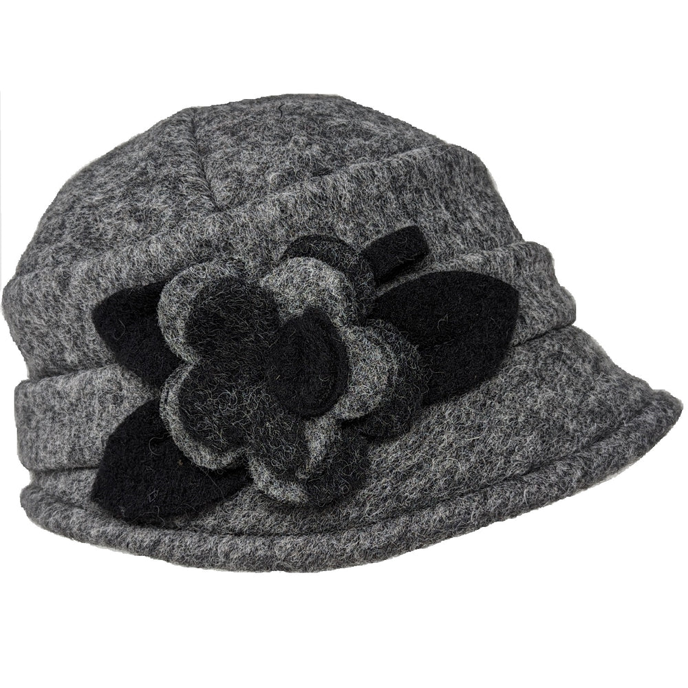 Chapeau cloche en laine bouillie avec fleur