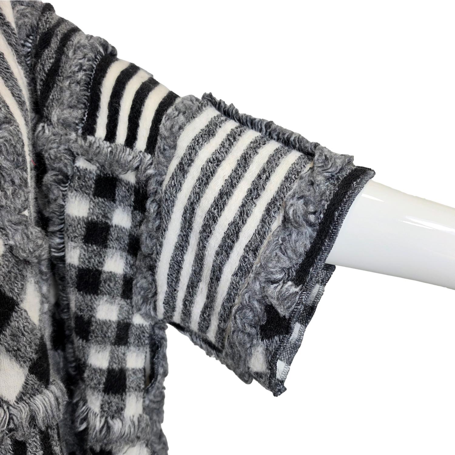 Poncho Bazinet