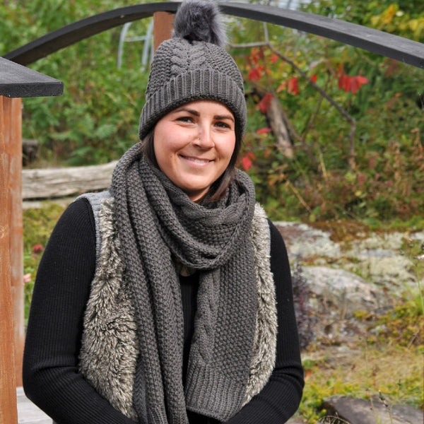 Ensemble tuque et foulard avec torsades et pompon detachable LeChapelier